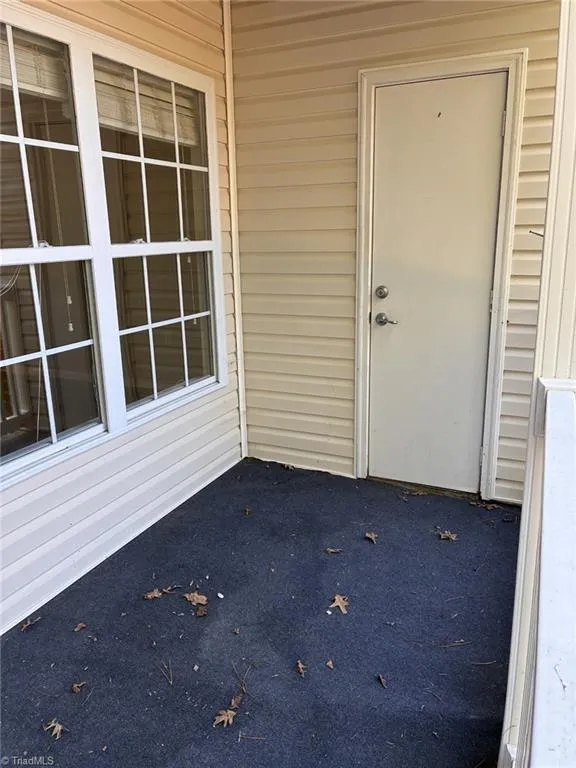 5238 Hilltop Road #E Greensboro, NC 27282