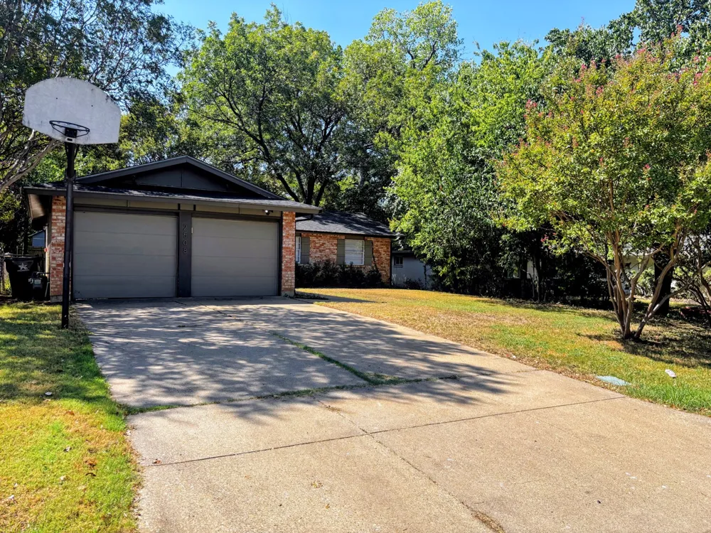 2508 Buffalo Drive Arlington, TX 76013