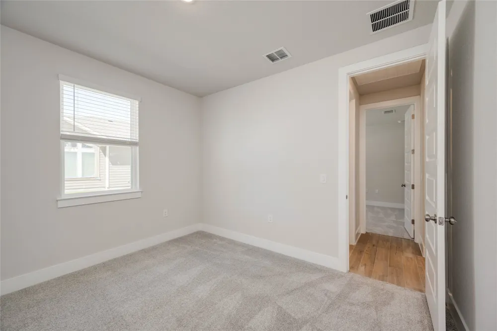 8812 Bestride Bend Austin, TX 78744