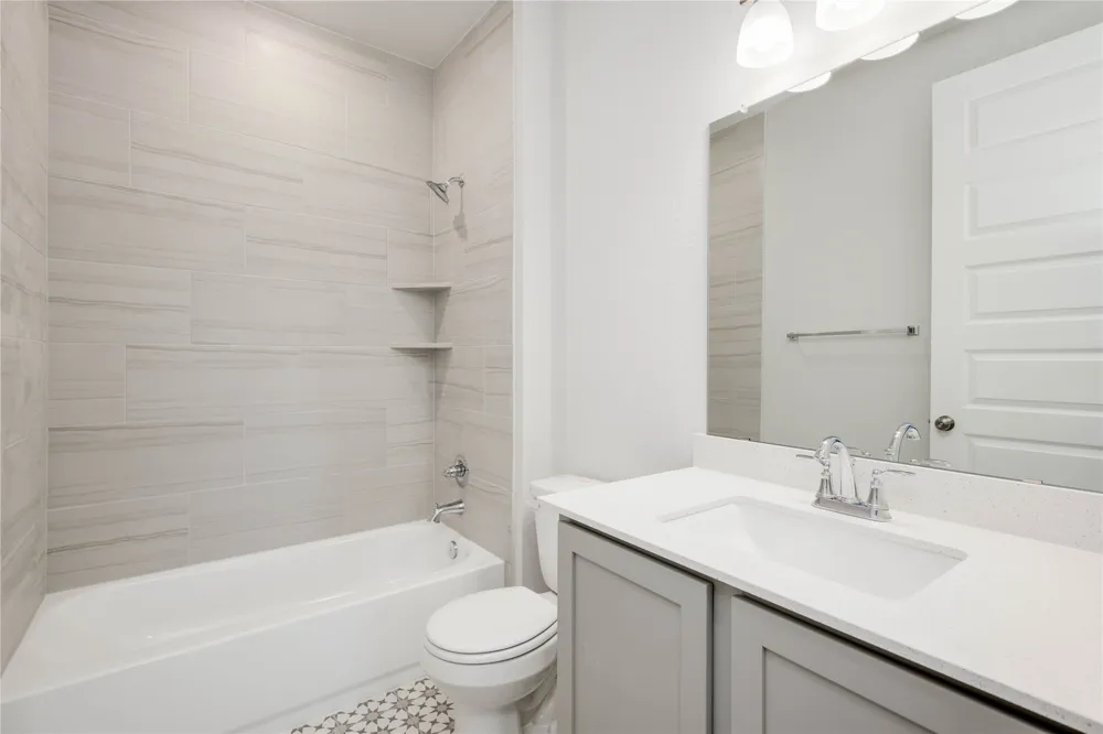 8812 Bestride Bend Austin, TX 78744