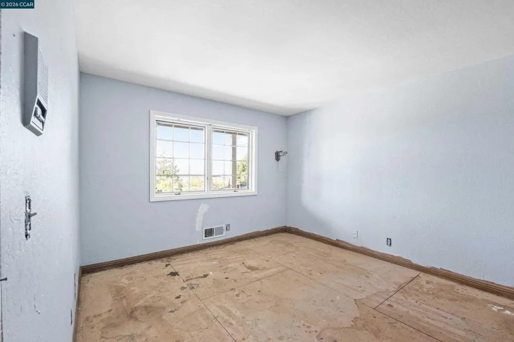 840 Ridge Dr Concord, CA 94518