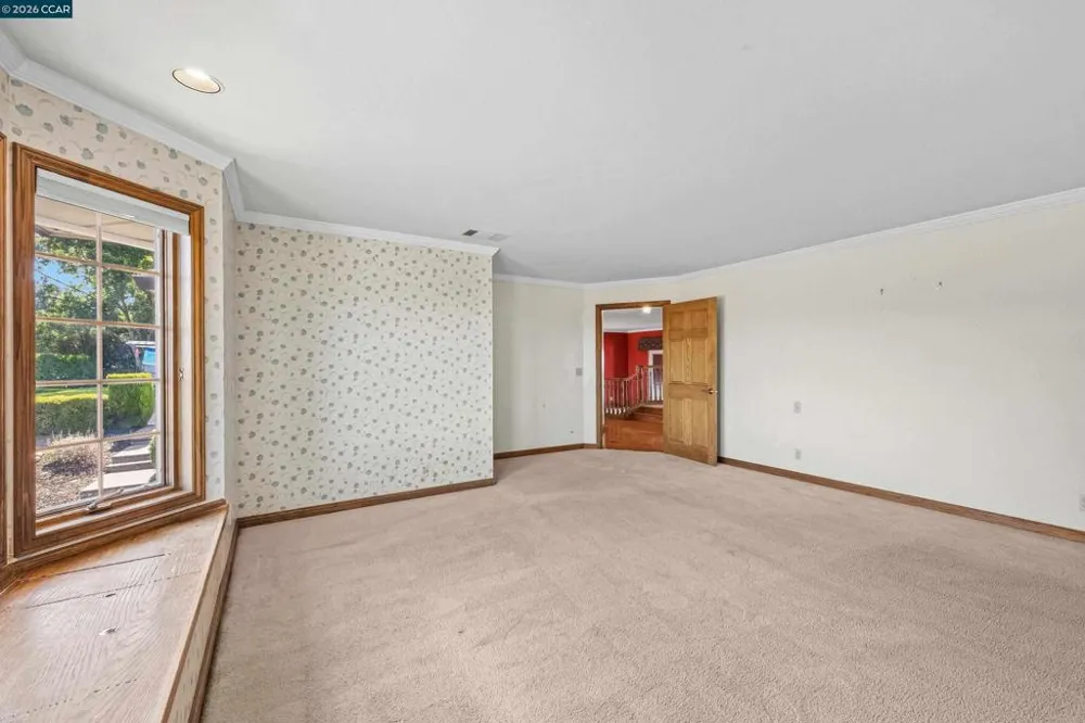 840 Ridge Dr Concord, CA 94518