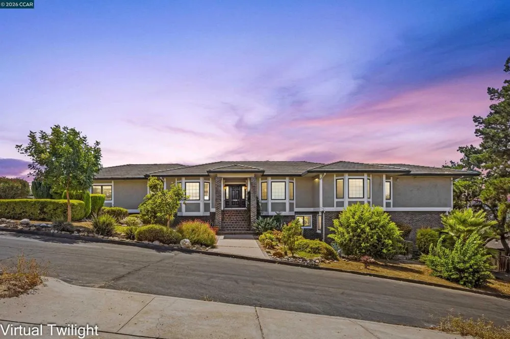 840 Ridge Dr Concord, CA 94518