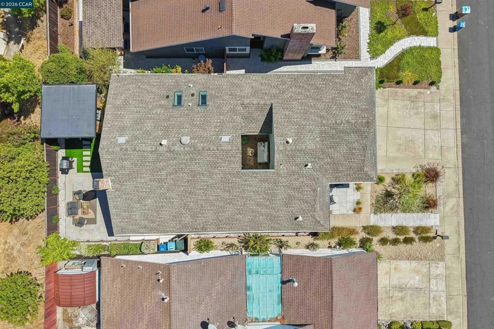 4893 Shadowfalls Dr Martinez, CA 94553