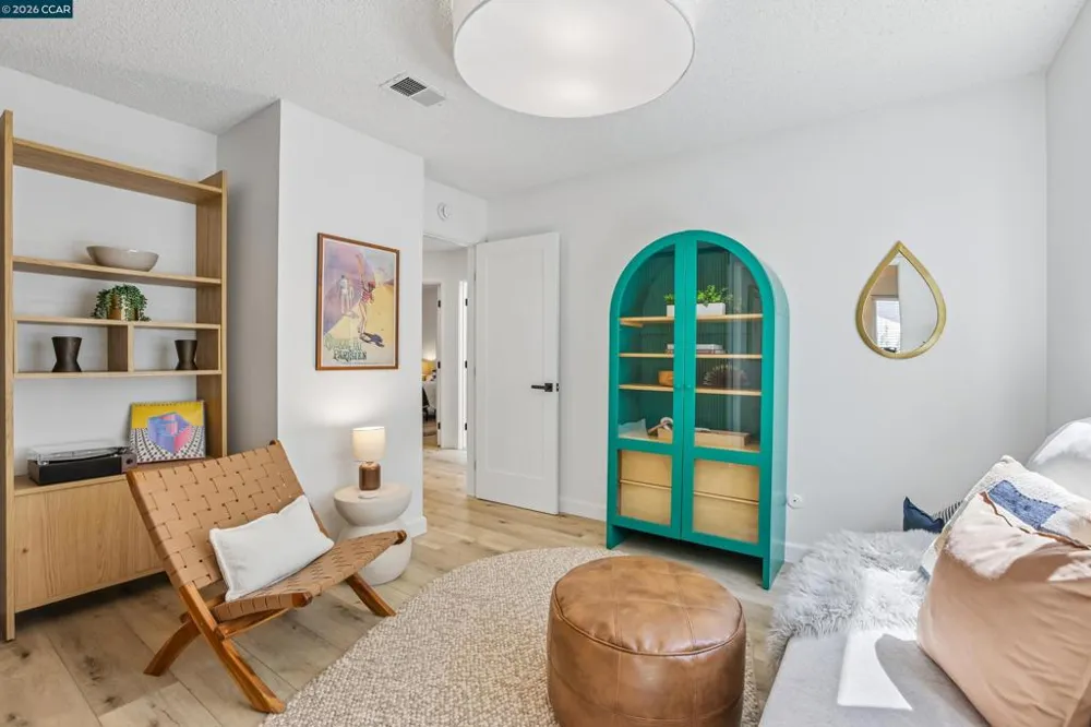 4893 Shadowfalls Dr Martinez, CA 94553