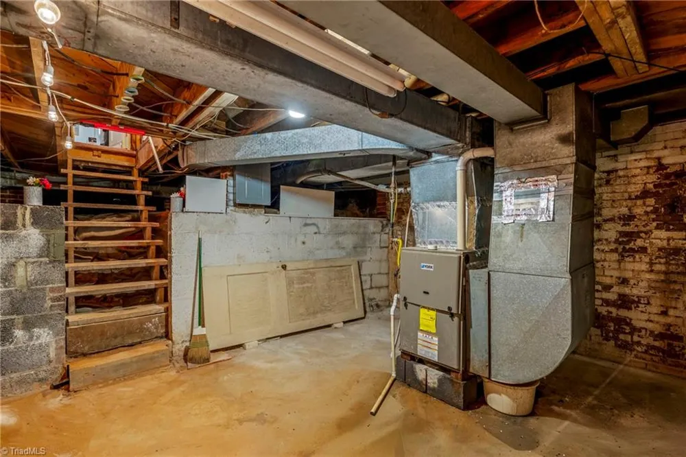 331 Acme Street Reidsville, NC 27320