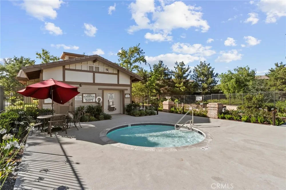 27344 Oaktree Place Valencia, CA 91354