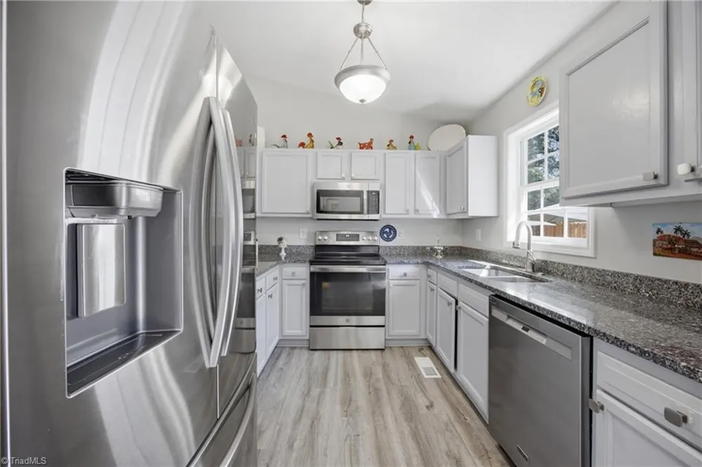 130 Garden Street Thomasville, NC 27360