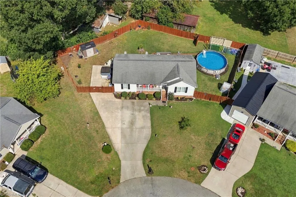 130 Garden Street Thomasville, NC 27360