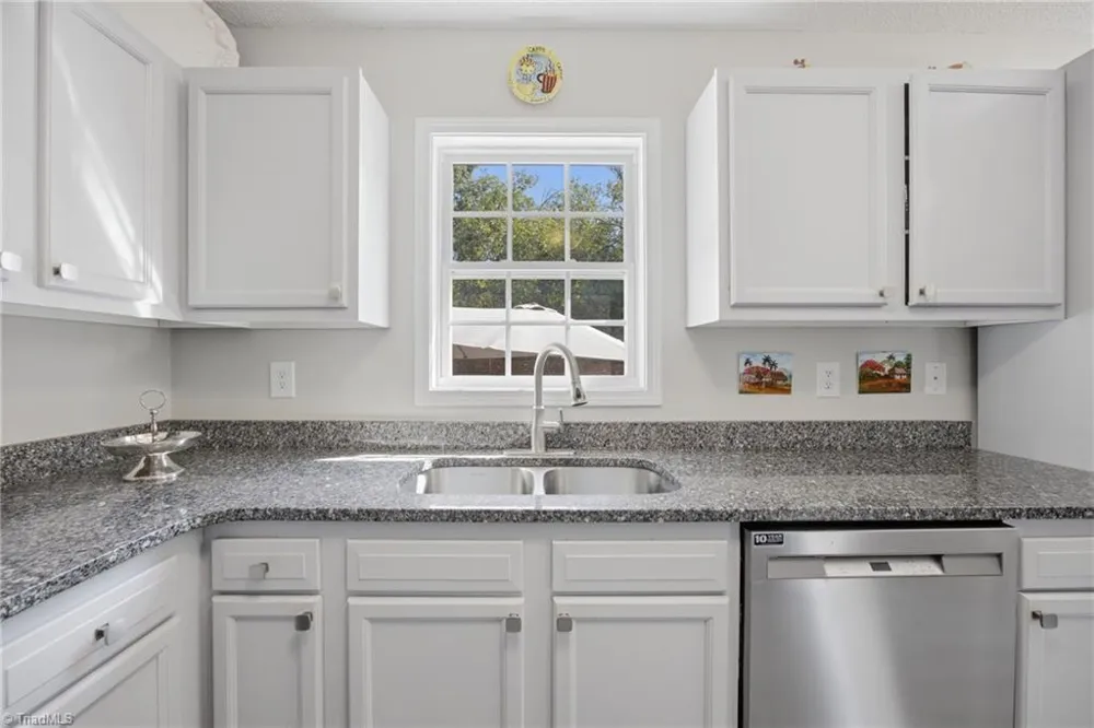 130 Garden Street Thomasville, NC 27360