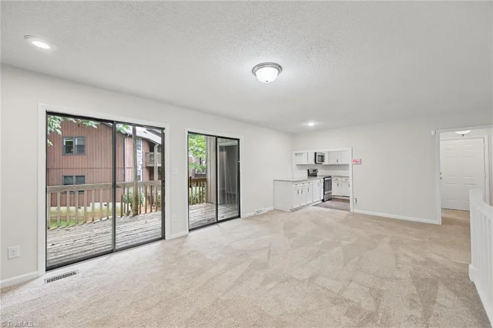 803 Aspen Trail Winston-Salem, NC 27106
