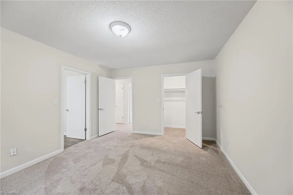 803 Aspen Trail Winston-Salem, NC 27106