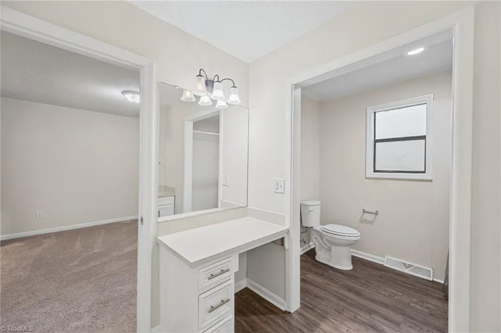 803 Aspen Trail Winston-Salem, NC 27106