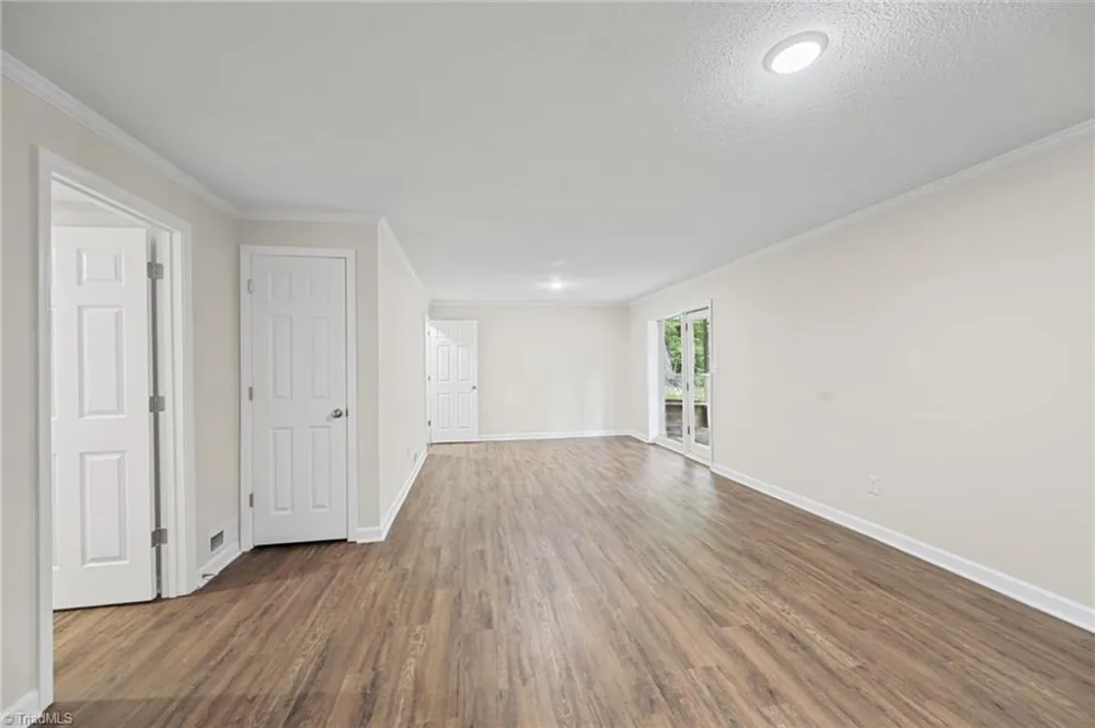 803 Aspen Trail Winston-Salem, NC 27106