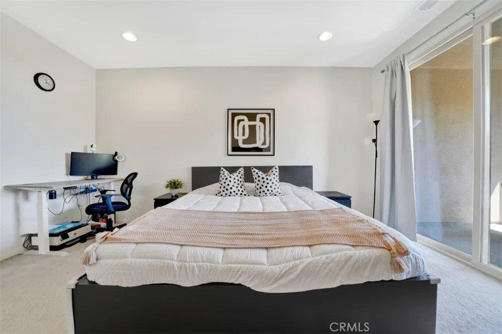 92 Capricorn Irvine, CA 92618