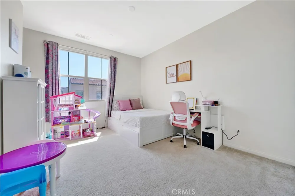 92 Capricorn Irvine, CA 92618