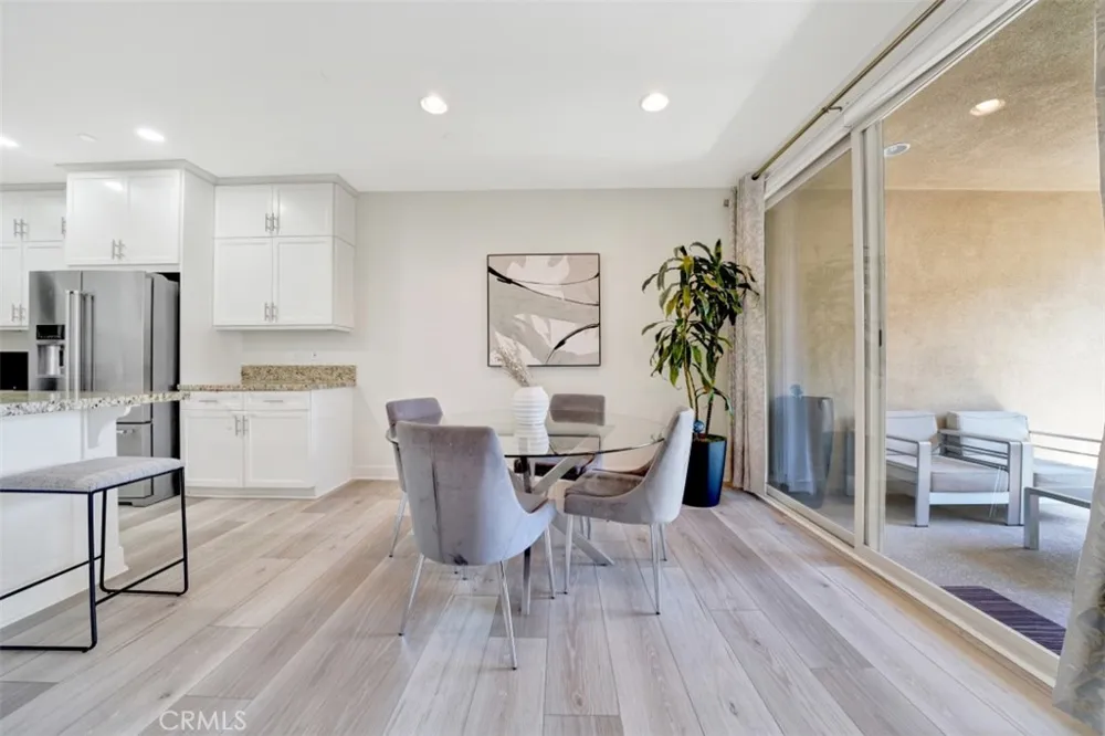 92 Capricorn Irvine, CA 92618