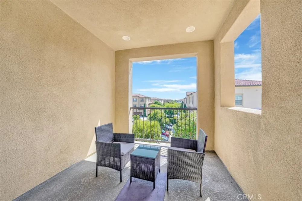 92 Capricorn Irvine, CA 92618