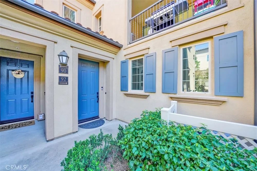 92 Capricorn Irvine, CA 92618
