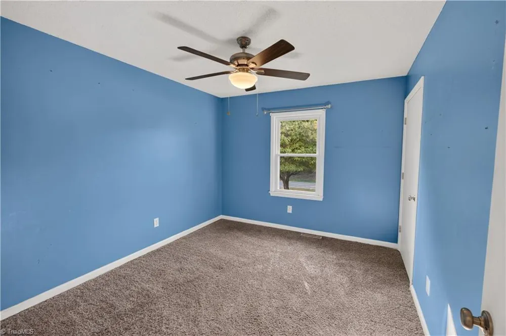 4472 NC Highway 268 Pilot Mountain, NC 27041