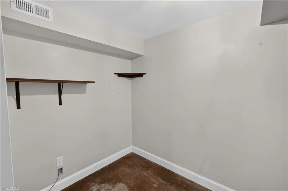 4472 NC Highway 268 Pilot Mountain, NC 27041