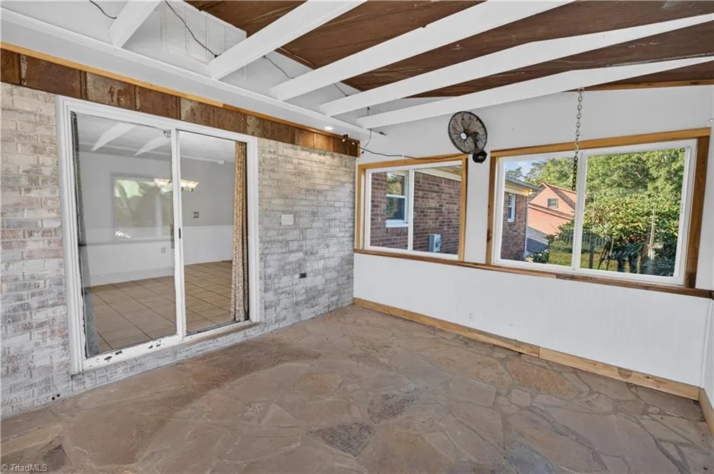 4472 NC Highway 268 Pilot Mountain, NC 27041