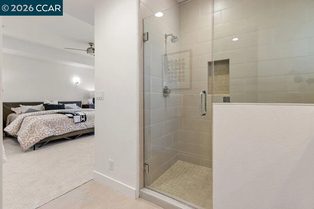 809 Mountain View Dr Lafayette, CA 94549