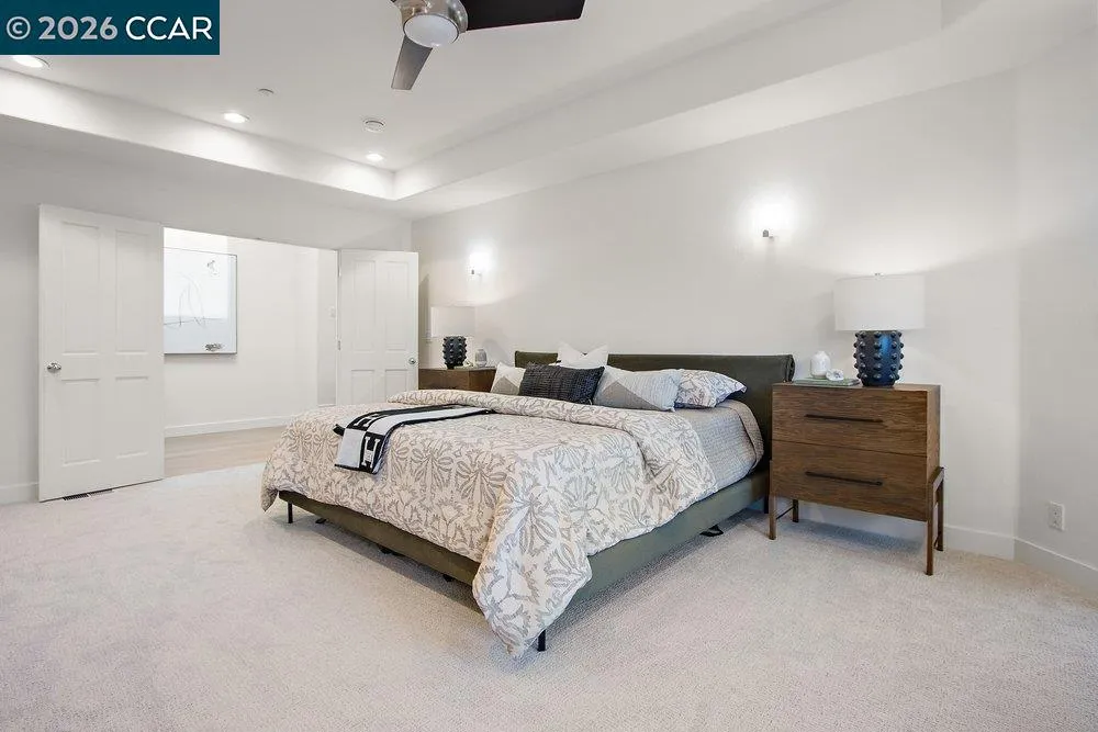 809 Mountain View Dr Lafayette, CA 94549
