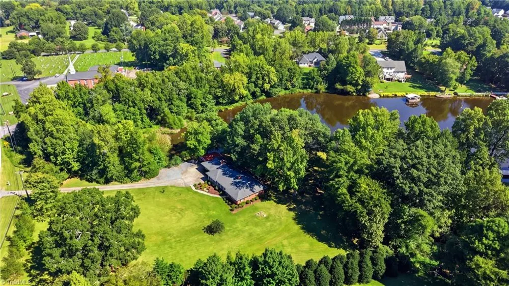 3617 Liberty Road Greensboro, NC 27406