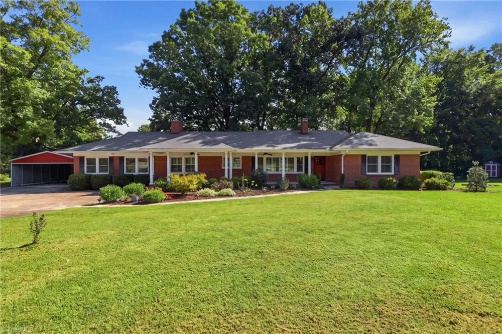 3617 Liberty Road Greensboro, NC 27406