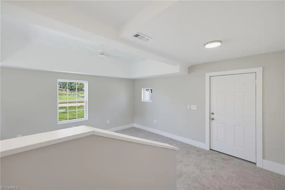 7549 Sunnyvale Drive High Point, NC 27265