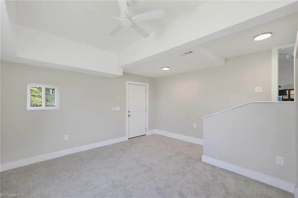 7549 Sunnyvale Drive High Point, NC 27265