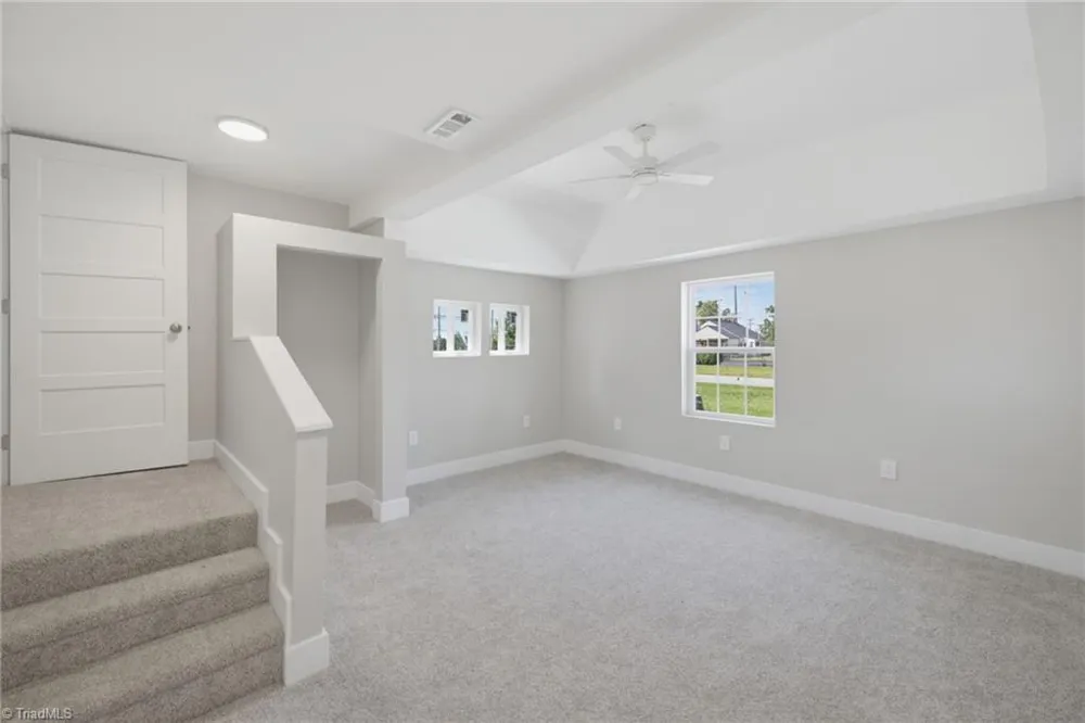 7549 Sunnyvale Drive High Point, NC 27265