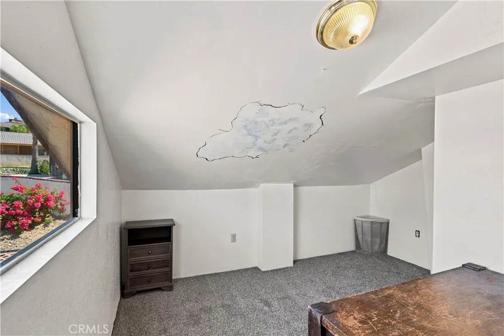 22024 Vacation Drive Canyon Lake, CA 92587