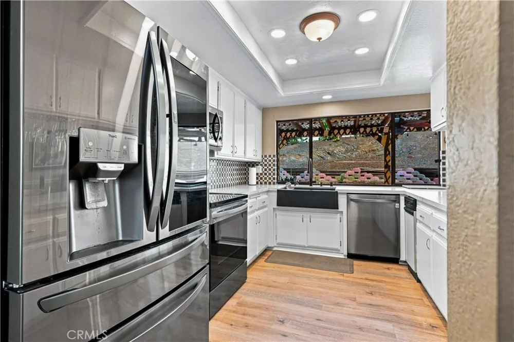 22024 Vacation Drive Canyon Lake, CA 92587