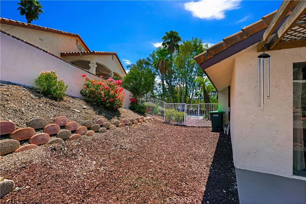 22024 Vacation Drive Canyon Lake, CA 92587