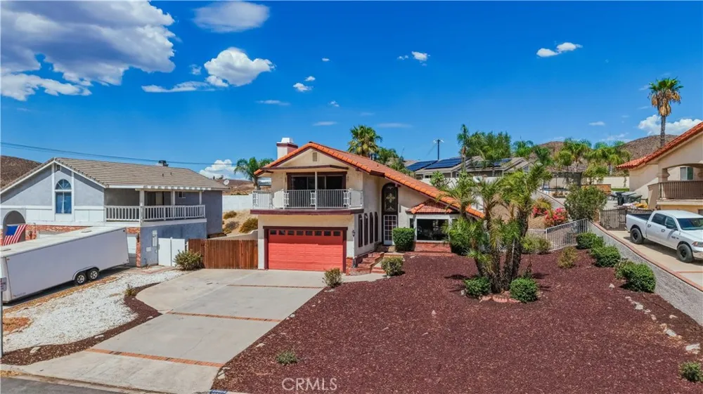 22024 Vacation Drive Canyon Lake, CA 92587