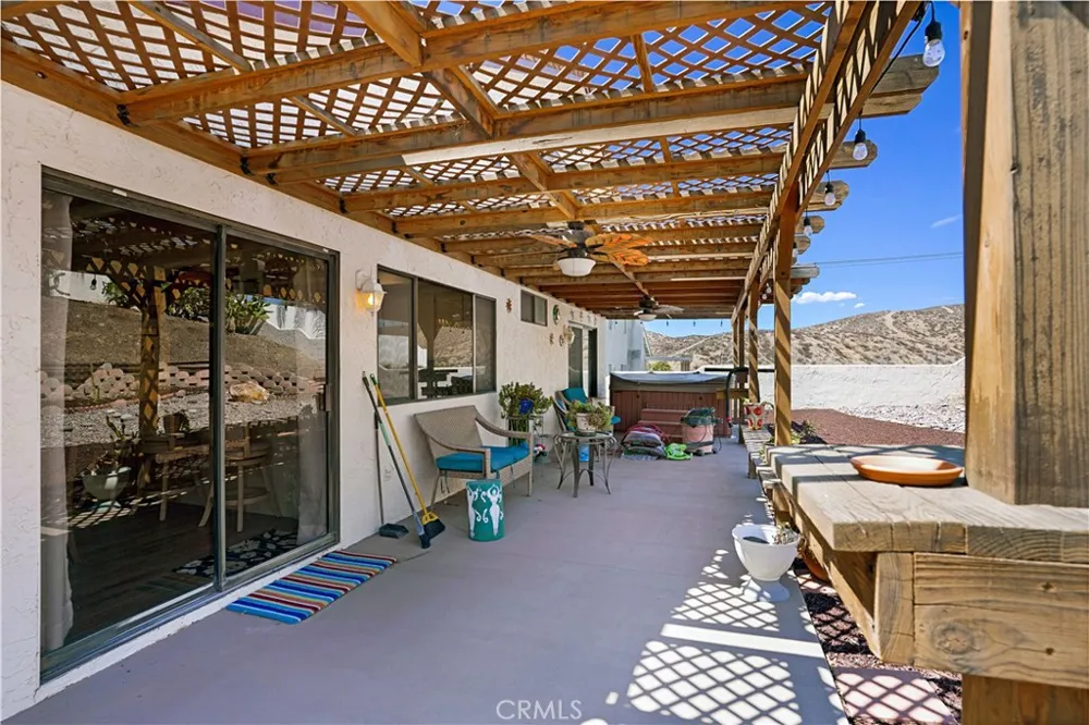 22024 Vacation Drive Canyon Lake, CA 92587