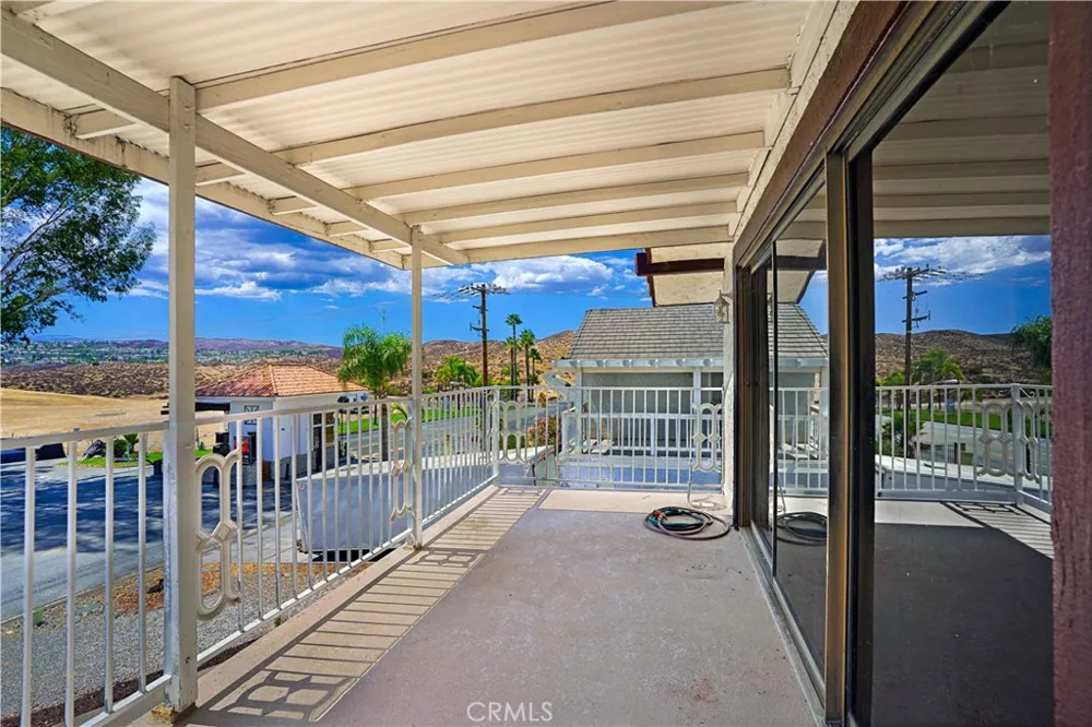 22024 Vacation Drive Canyon Lake, CA 92587