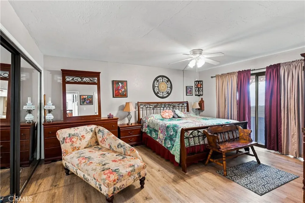 22024 Vacation Drive Canyon Lake, CA 92587