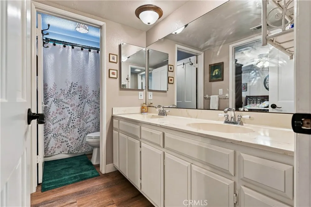 22024 Vacation Drive Canyon Lake, CA 92587