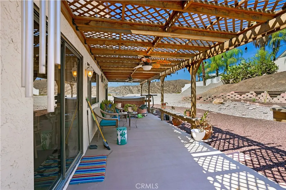 22024 Vacation Drive Canyon Lake, CA 92587