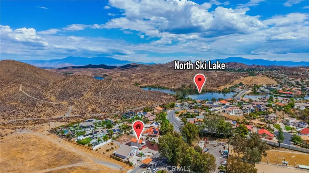 22024 Vacation Drive Canyon Lake, CA 92587