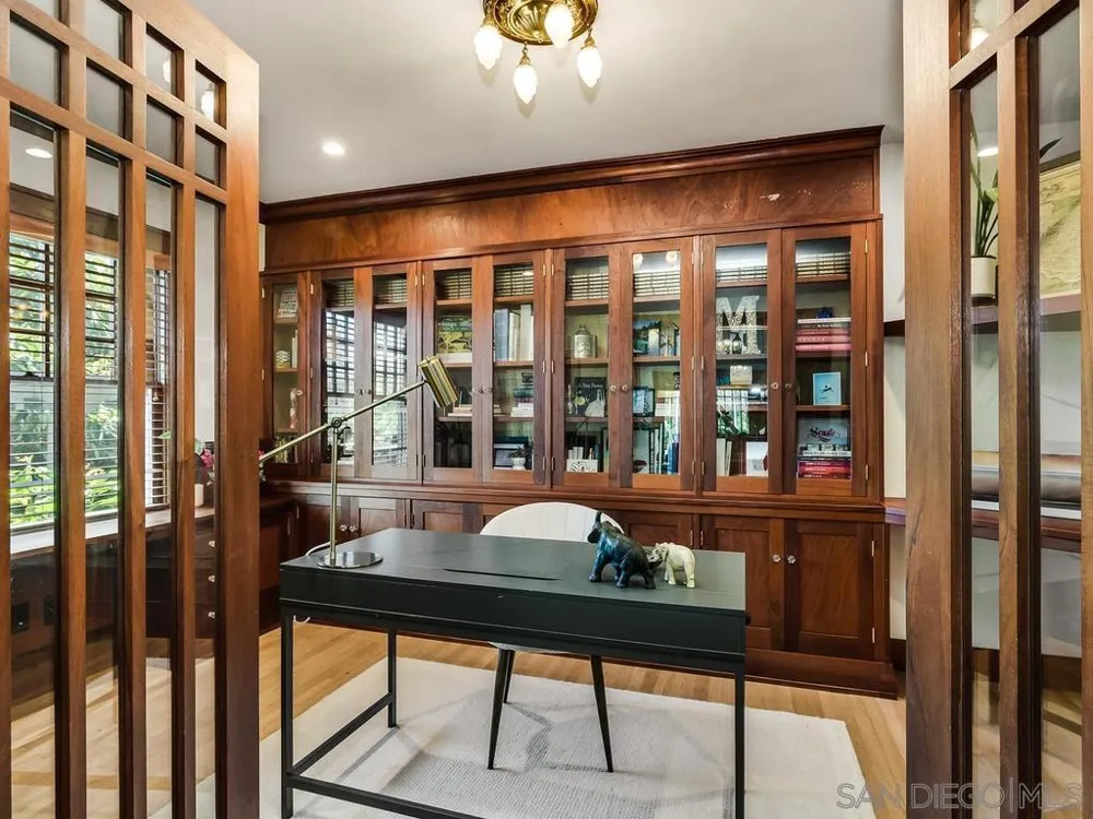 3226 Brant St San Diego, CA 92103