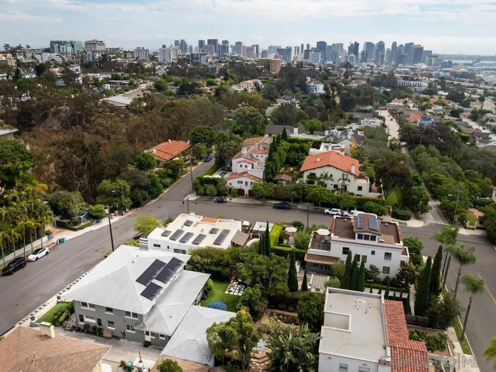 3226 Brant St San Diego, CA 92103