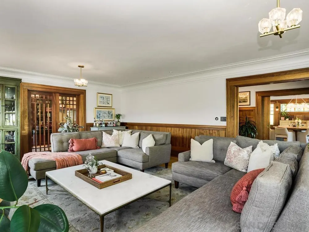 3226 Brant St San Diego, CA 92103