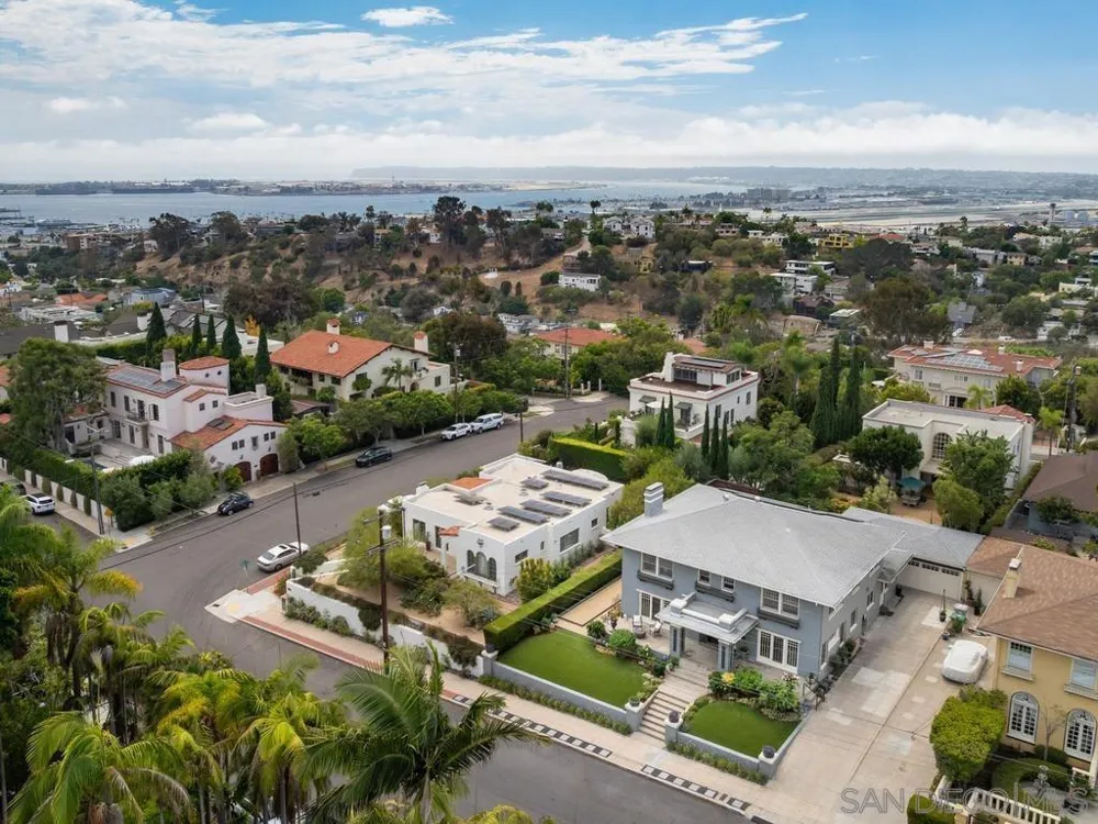3226 Brant St San Diego, CA 92103