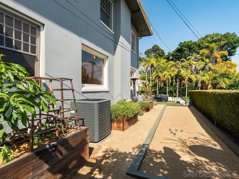 3226 Brant St San Diego, CA 92103