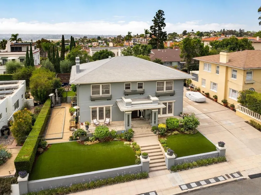 3226 Brant St San Diego, CA 92103