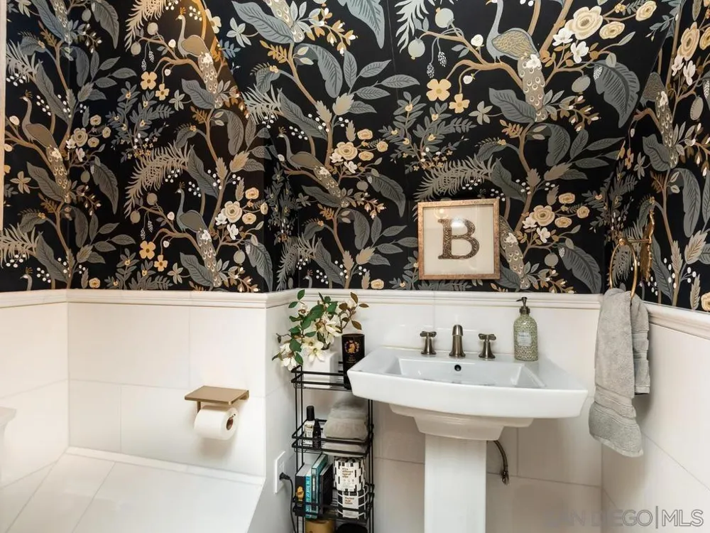 3226 Brant St San Diego, CA 92103